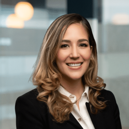 Mariana Larrea Arias Mariana Larrea Arias